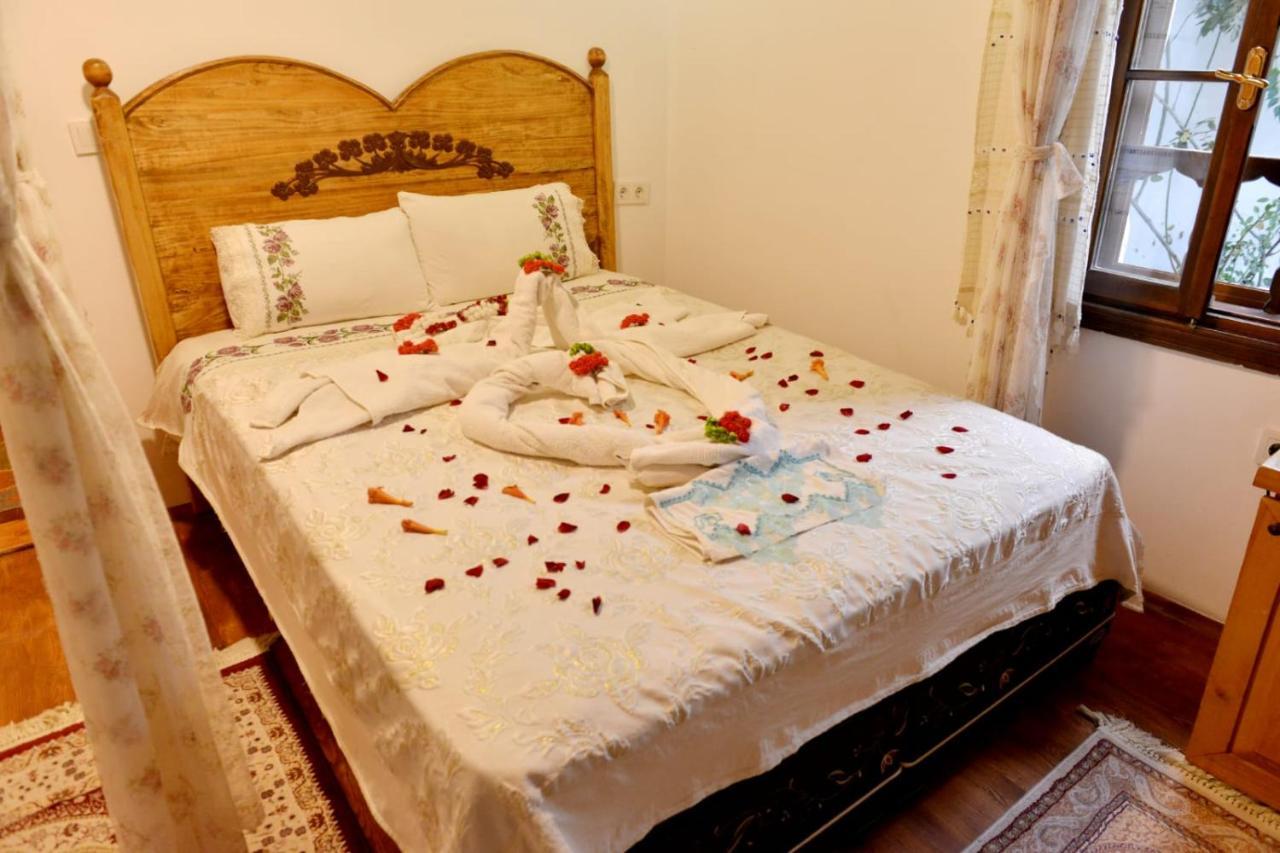 Sirincem Pension Selçuk Esterno foto